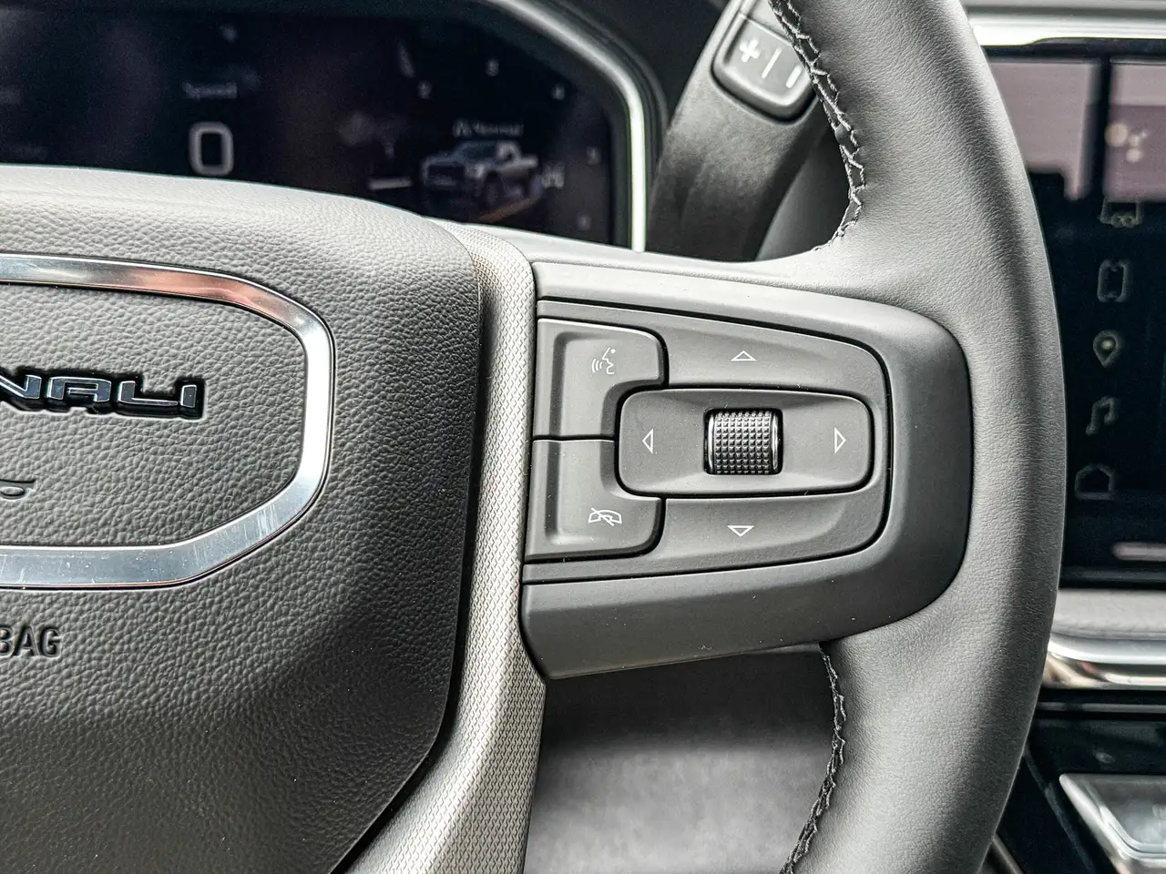 GMC Sierra 2500HD снимка GMC Sierra 2500HD