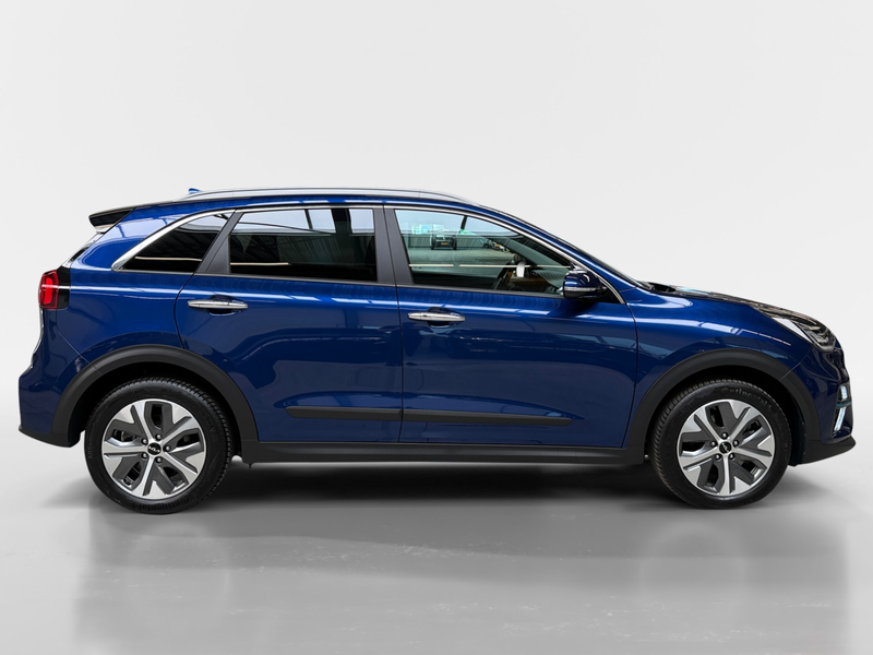 Kia e-Niro ExecutiveLine 64 kWh I Schuifdak I Leder I Memory — photo 7