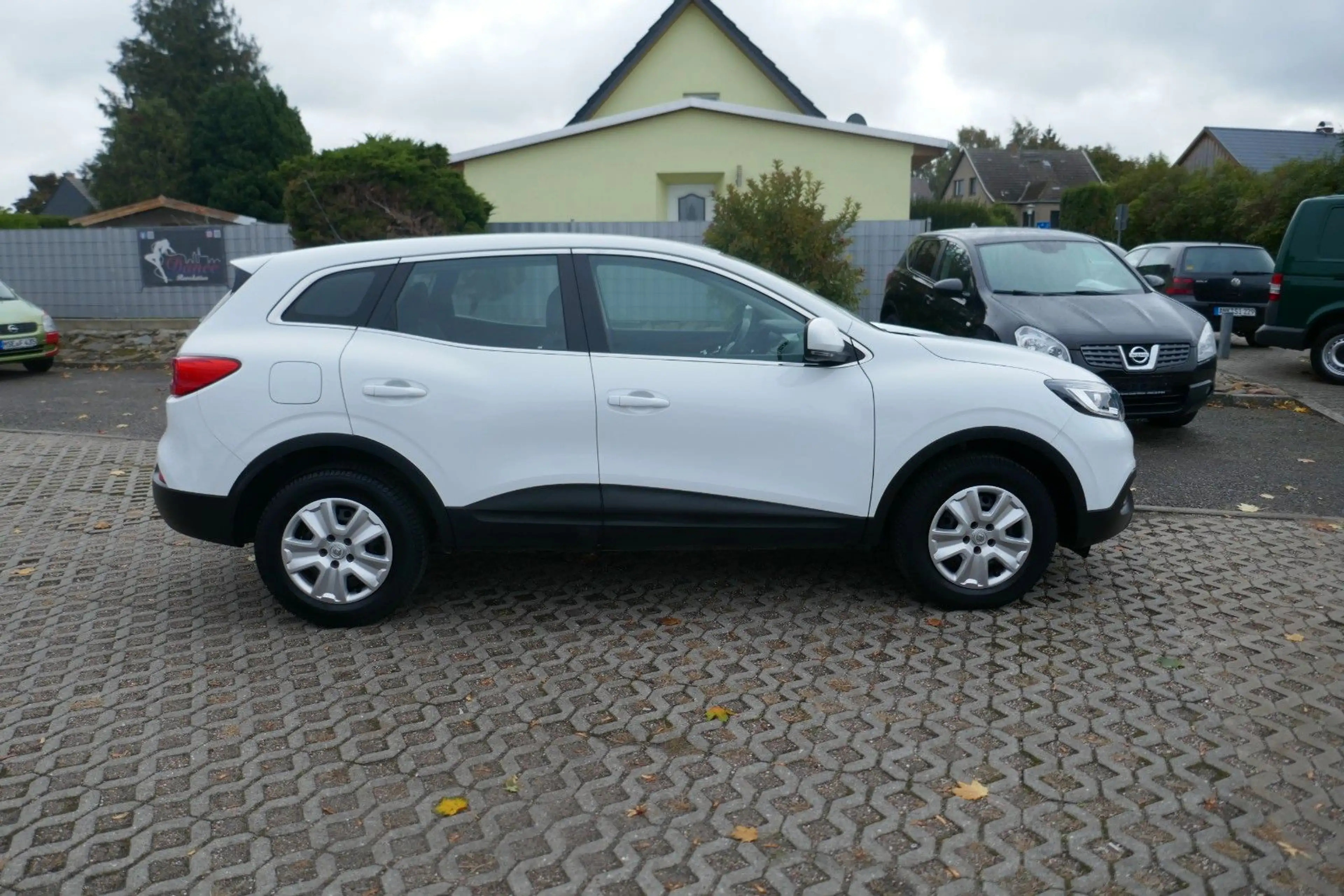 Renault Kadjar 1.2 TCE AHK KLIMA — photo 4