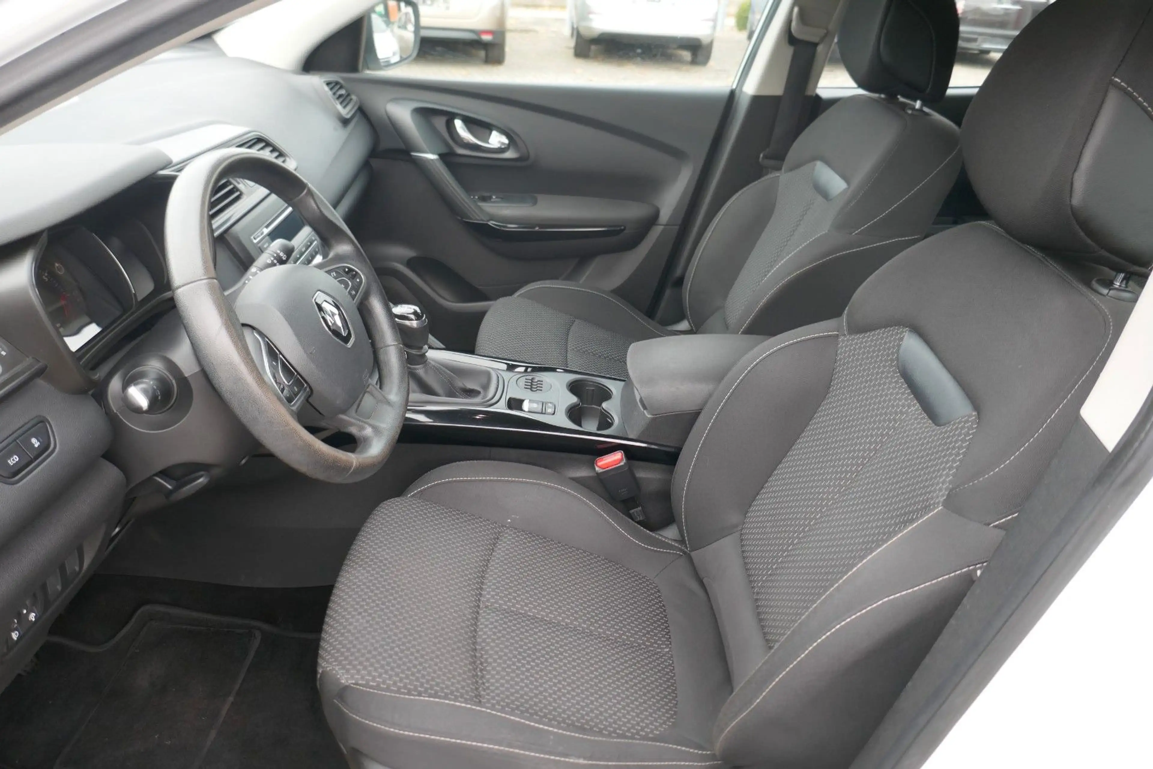 Renault Kadjar 1.2 TCE AHK KLIMA — photo 10