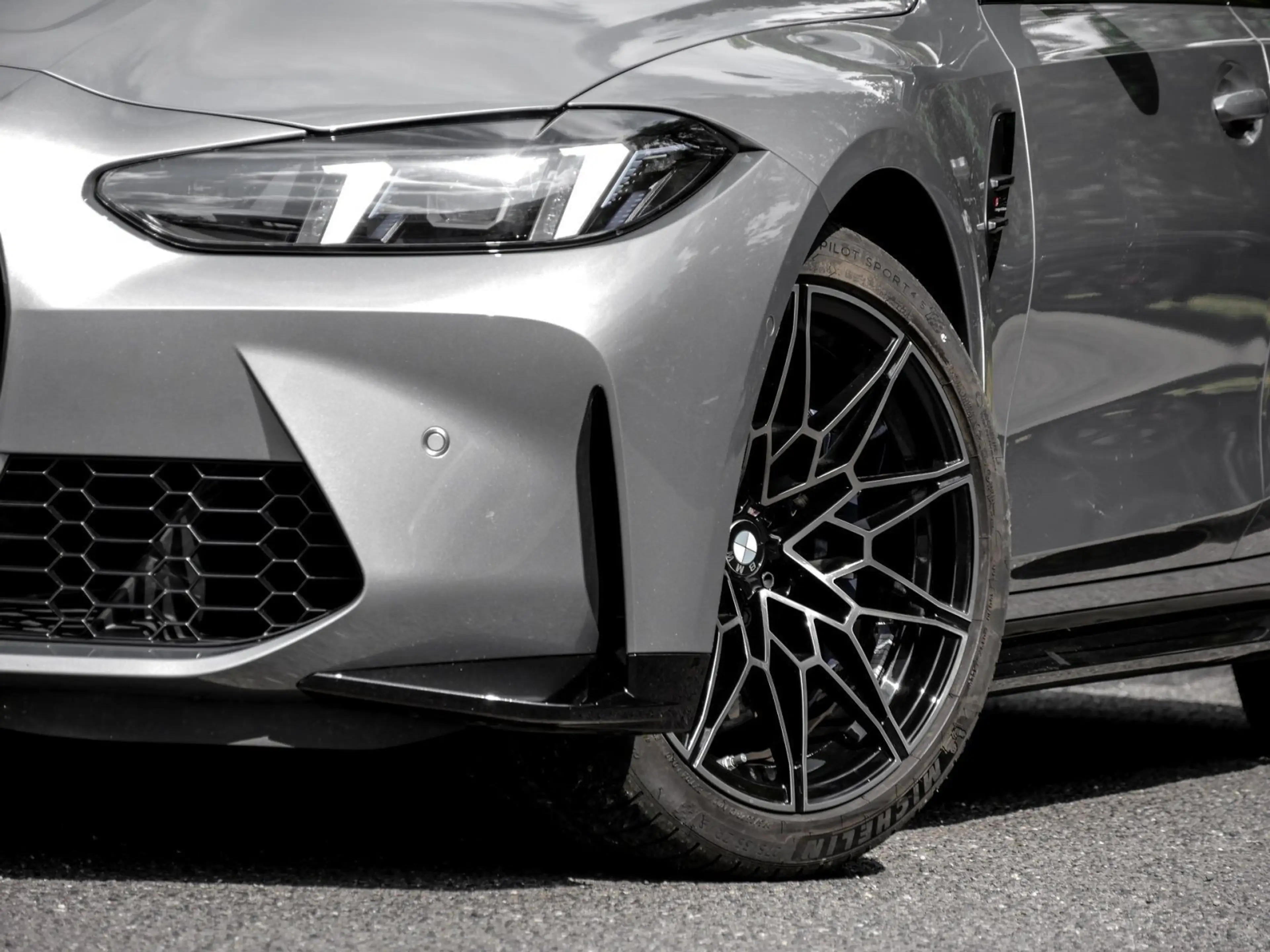BMW M3 Competition M xDRIVE+HuD+H/K+DA+PA+19"/20" — photo 5
