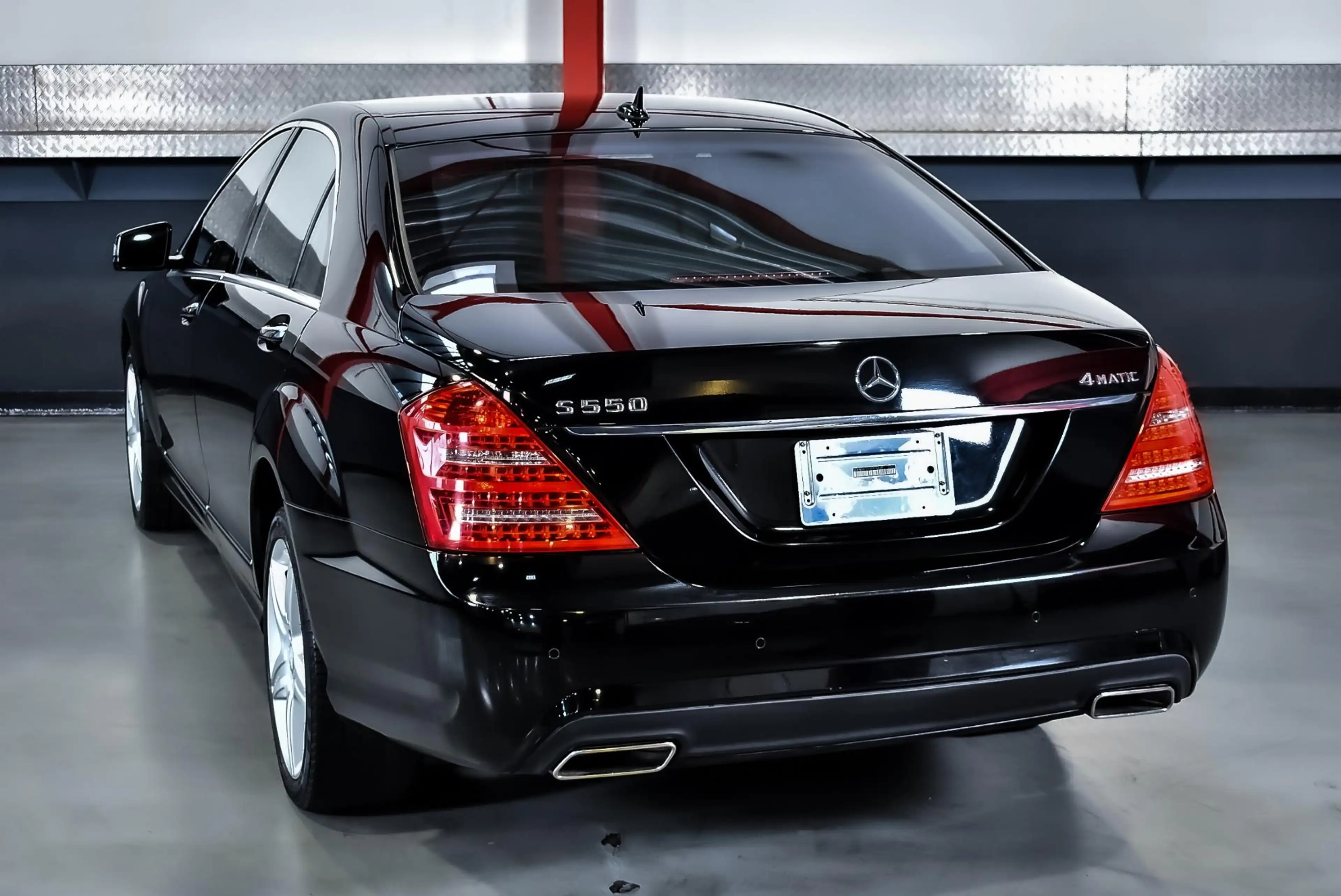 Mercedes-Benz S 550 4-Matic — photo 15