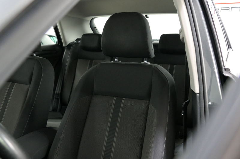 Volkswagen T-Roc TDI Style R-Line *Kamera*Sitzheizung*Navi* — photo 15