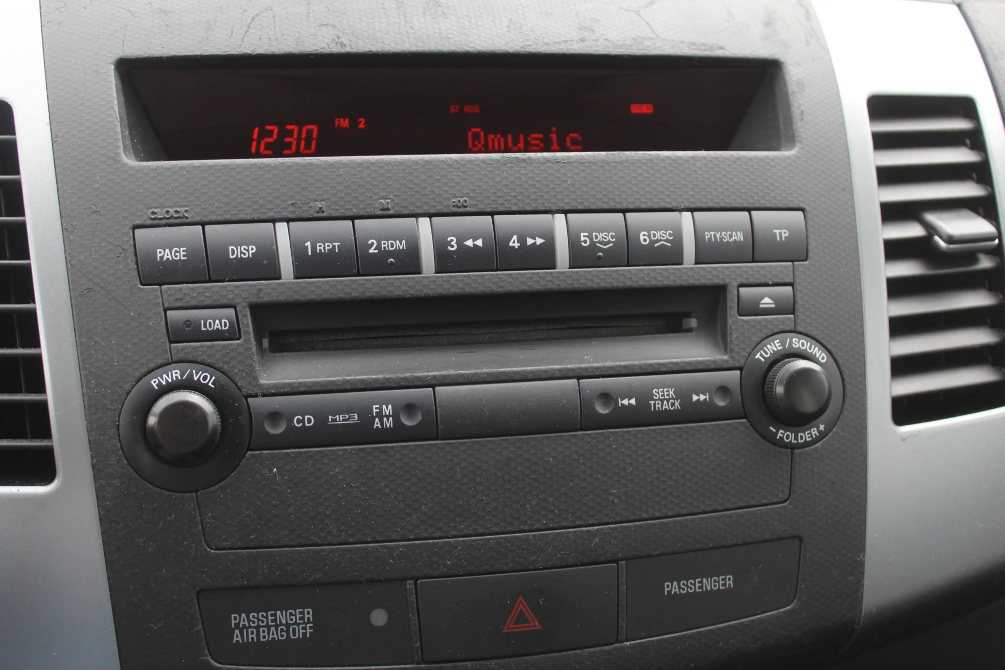 Peugeot 4007 2.4 ST 7p. Airco (automatisch) l Trekhaak l 7 pers — photo 16