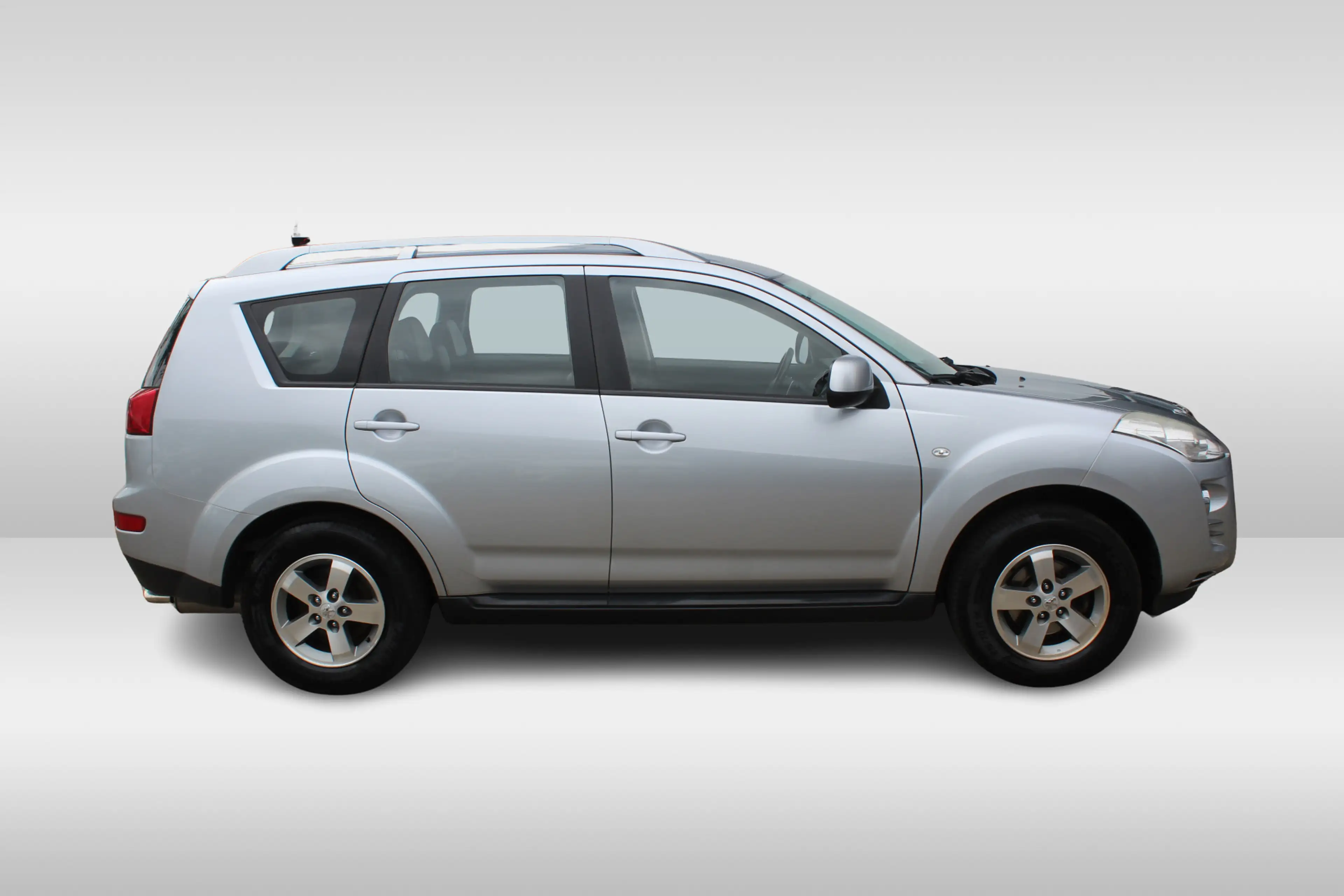 Peugeot 4007 2.4 ST 7p. Airco (automatisch) l Trekhaak l 7 pers — photo 23