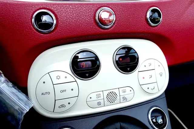 Fiat 500c view 13