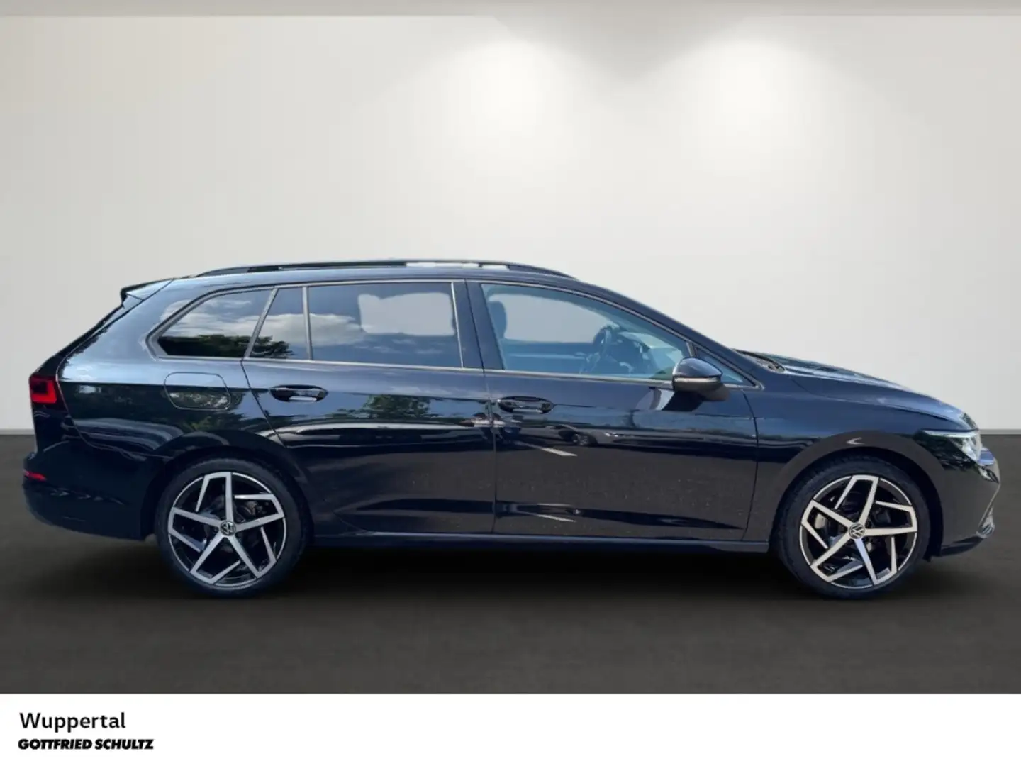 Volkswagen Golf Var 1.5 eTSI DSG NAVI PANO AHK DCC KAM ACC SHZ PDC Schwarz - 2