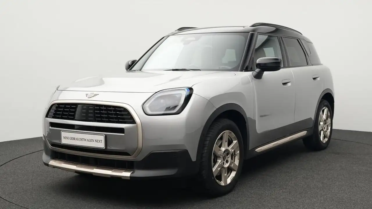 MINI Countryman C Favoured Trim — миниатюра 1