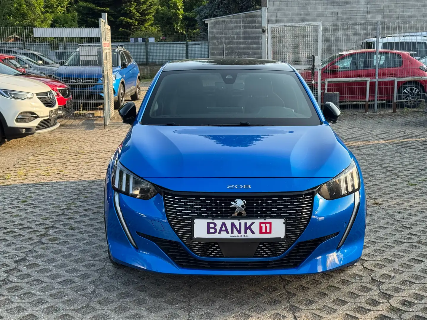 Peugeot 208 1,2i*GT*Sitzheizung*Keyless*1.Hand Bleu - 1