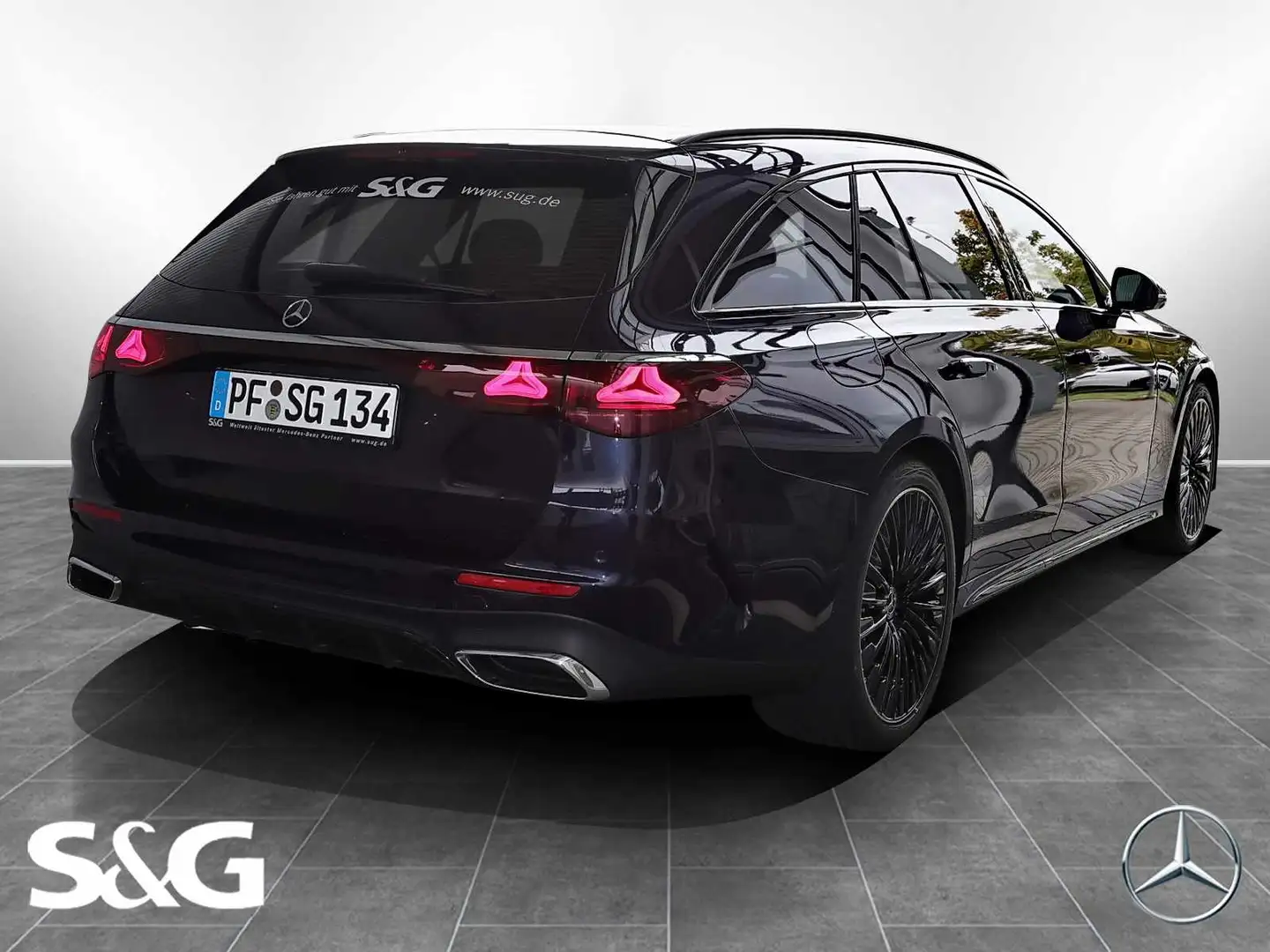 Mercedes-Benz E 220 d 4M T AMG MBUX+LED+360°+AHK+Pano+Standhz. Blau - 2