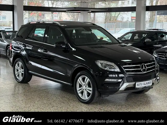 Mercedes-Benz ML 350 CDI BT/Xenon/Navi/Kamera/Panorama/1.Hand