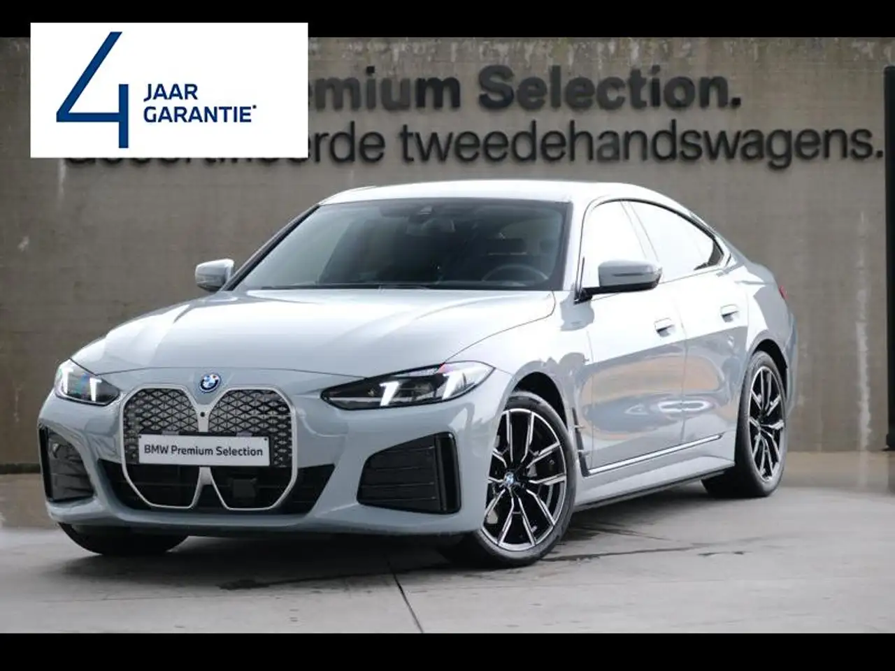 BMW i4