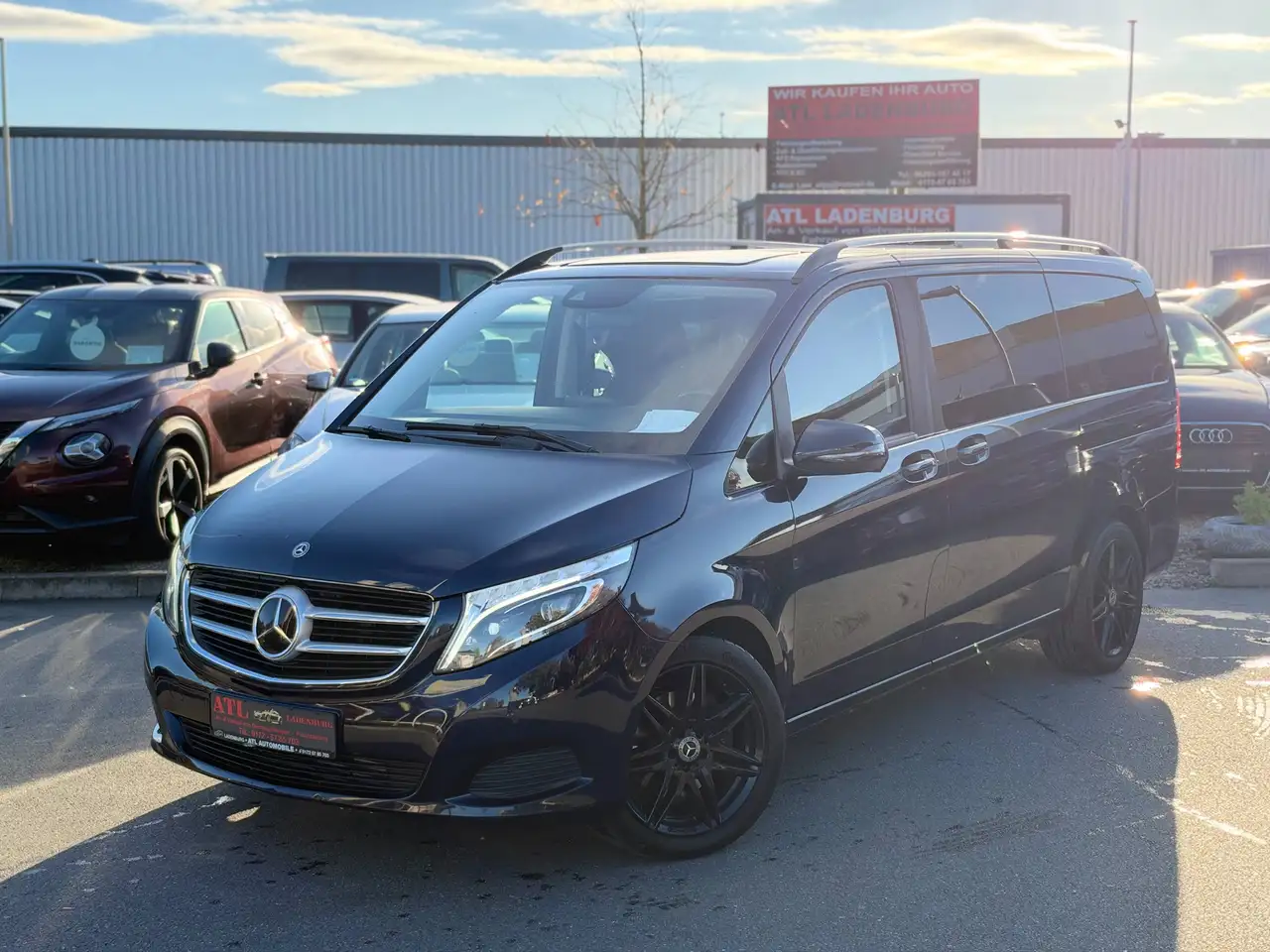 Mercedes-Benz V 220
