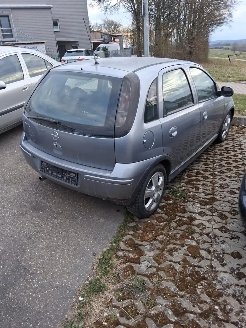 Opel Corsa C - 2