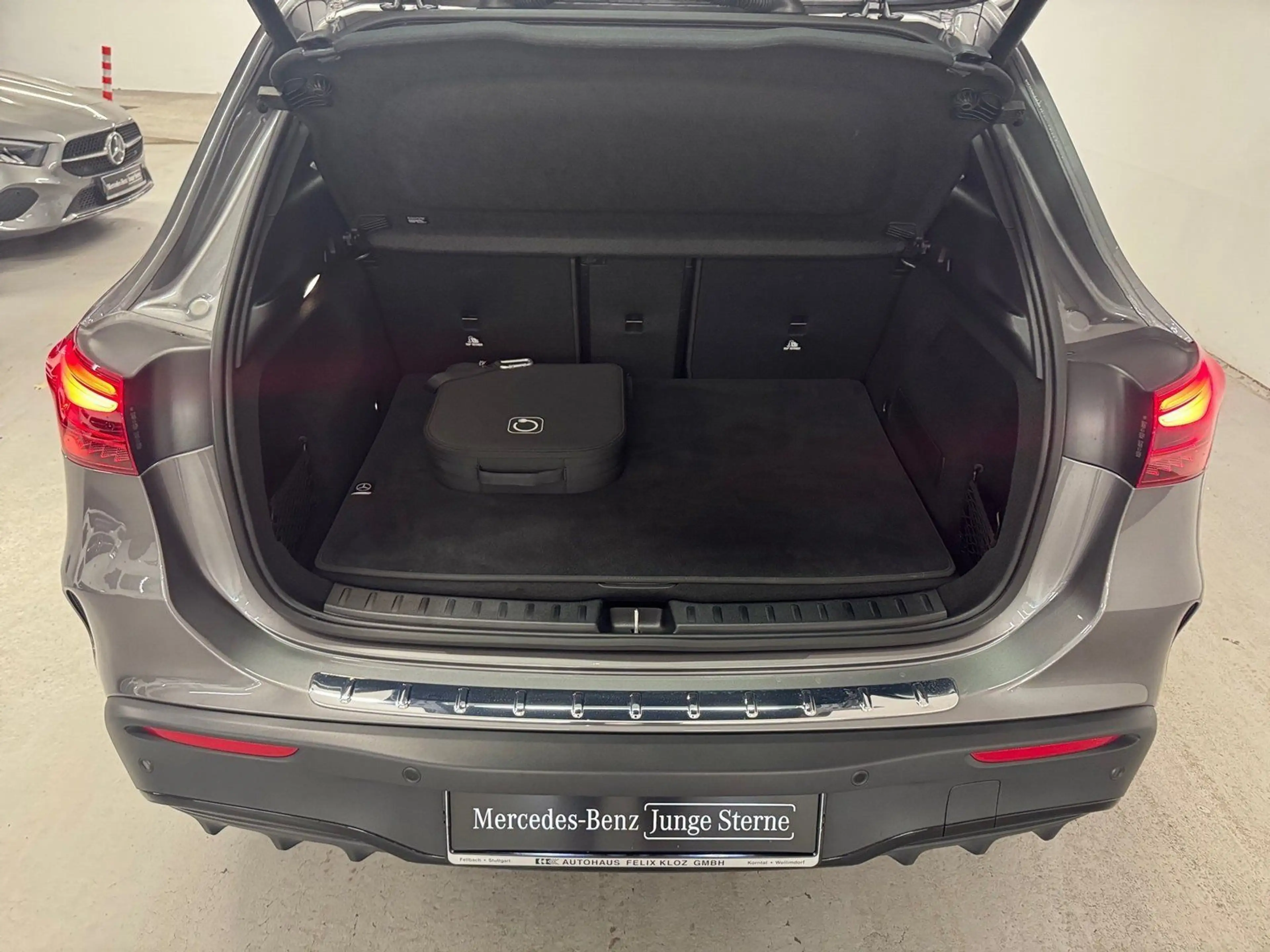 Mercedes-Benz EQA 250+ AMG*Distro*HUD*360°*20"*Burmester*Totw* — photo 12