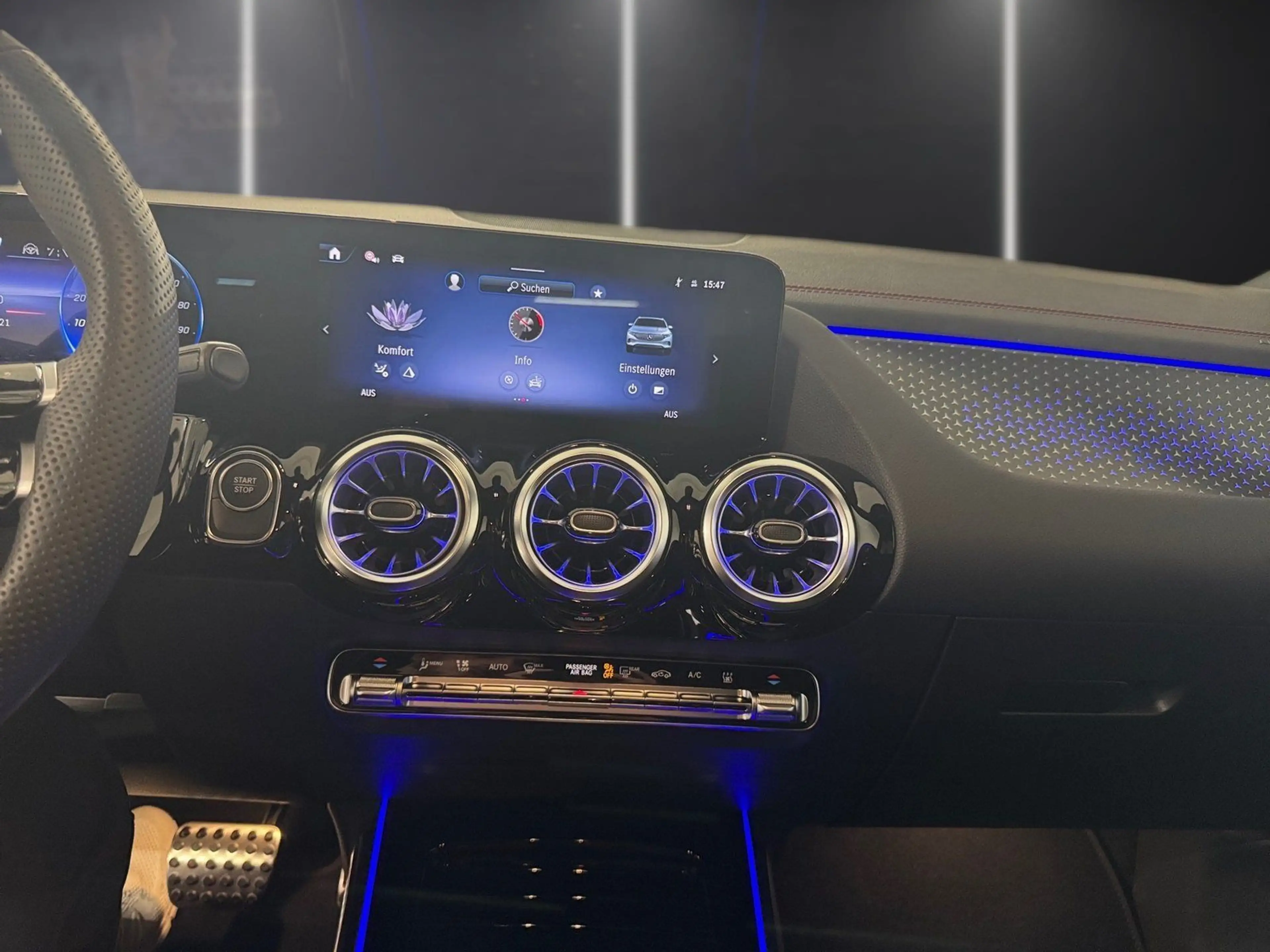 Mercedes-Benz EQA 250+ AMG*Distro*HUD*360°*20"*Burmester*Totw* — photo 9