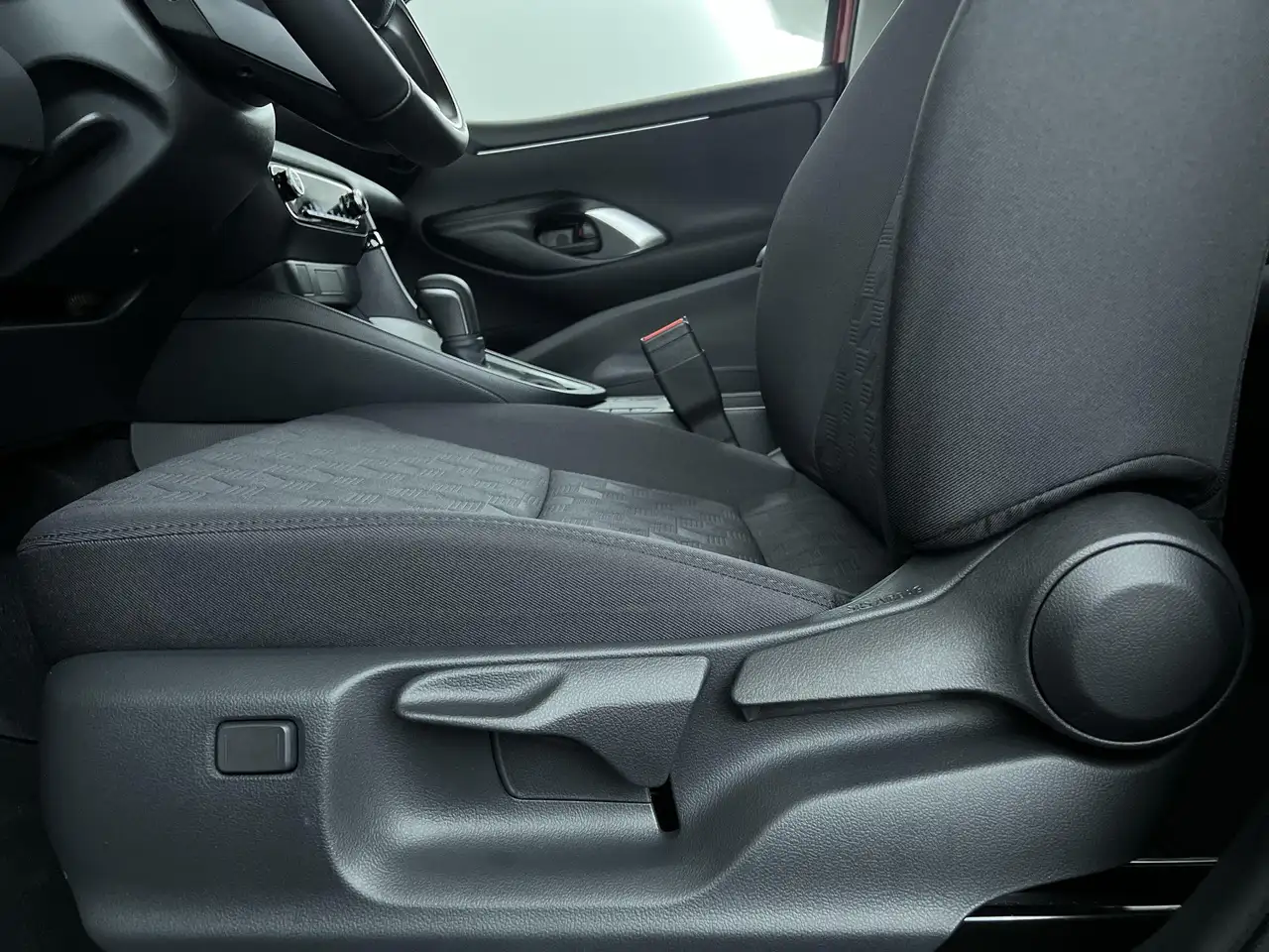 Toyota Yaris 2026 — фото 13