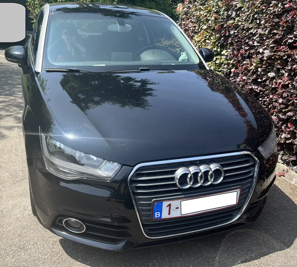 Audi A1 A1 1.6 TDi Ambition S line - CUIR bicolore Zwart - 2