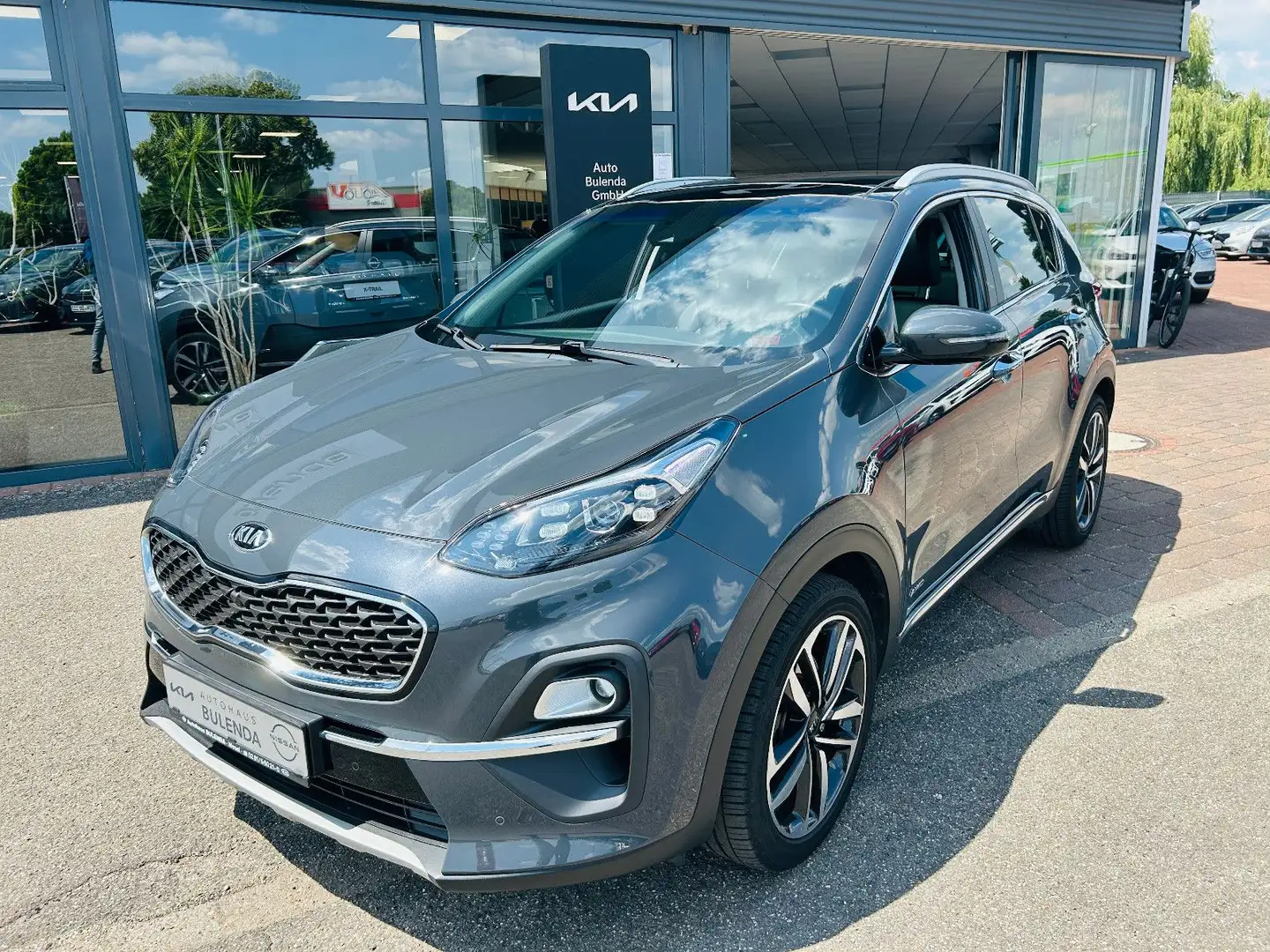 Kia Sportage 1.6T Platinum Edition AWD DCT GLASDACH Gris - 2