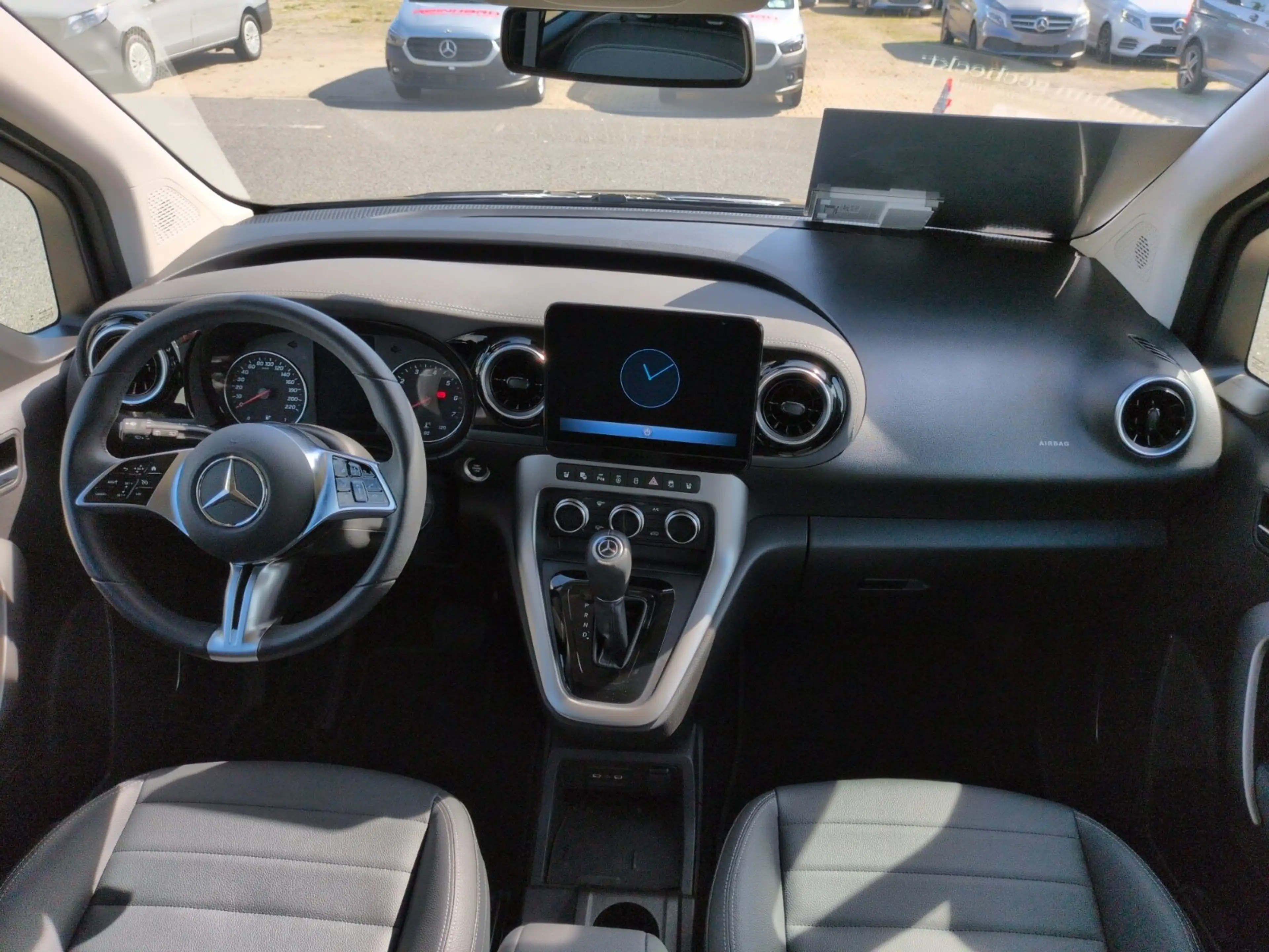 Mercedes-Benz T-Class T 180 Progressive Automatik Navi LED Kamera Autom. — photo 11
