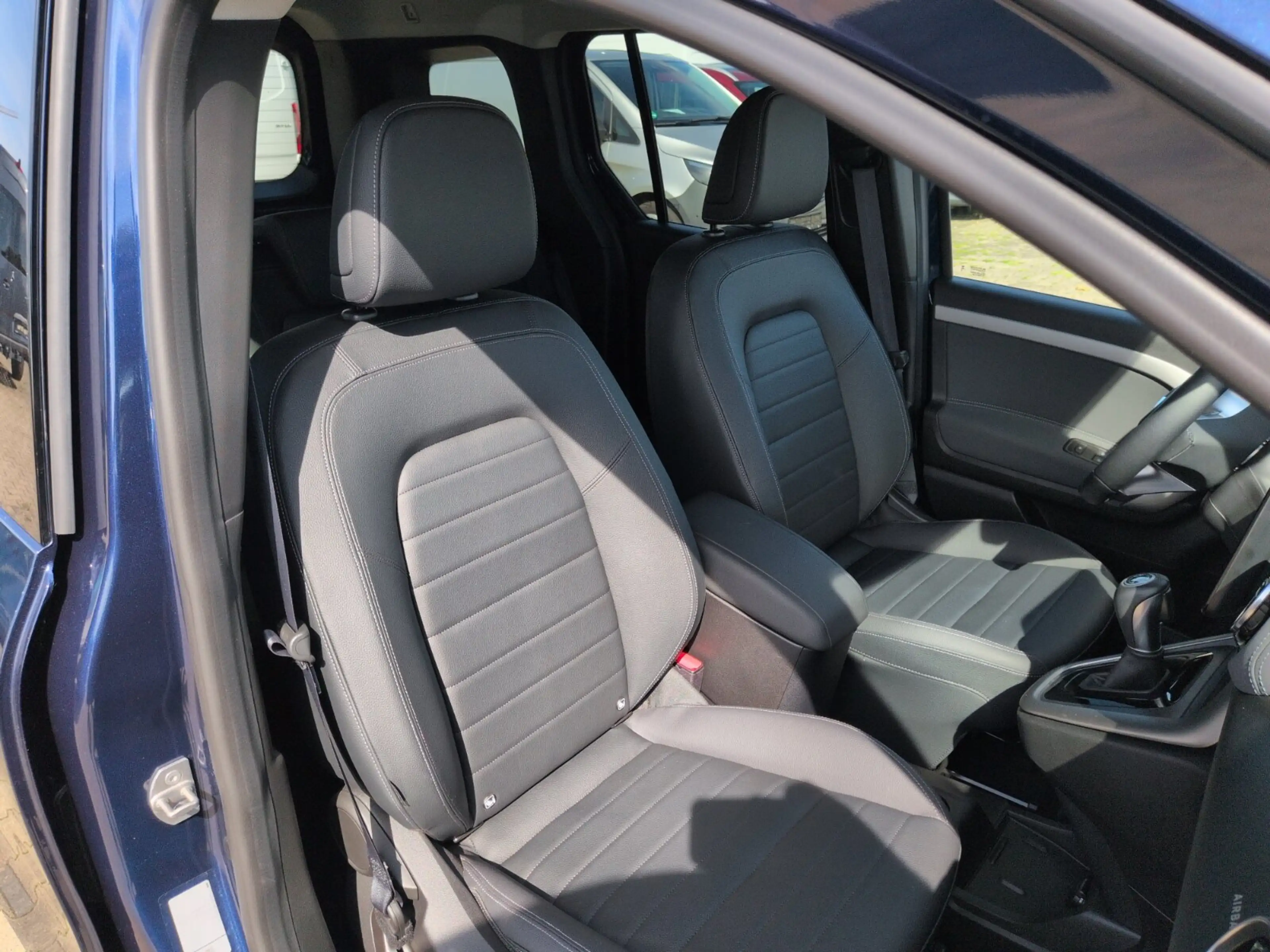 Mercedes-Benz T-Class T 180 Progressive Automatik Navi LED Kamera Autom. — photo 10