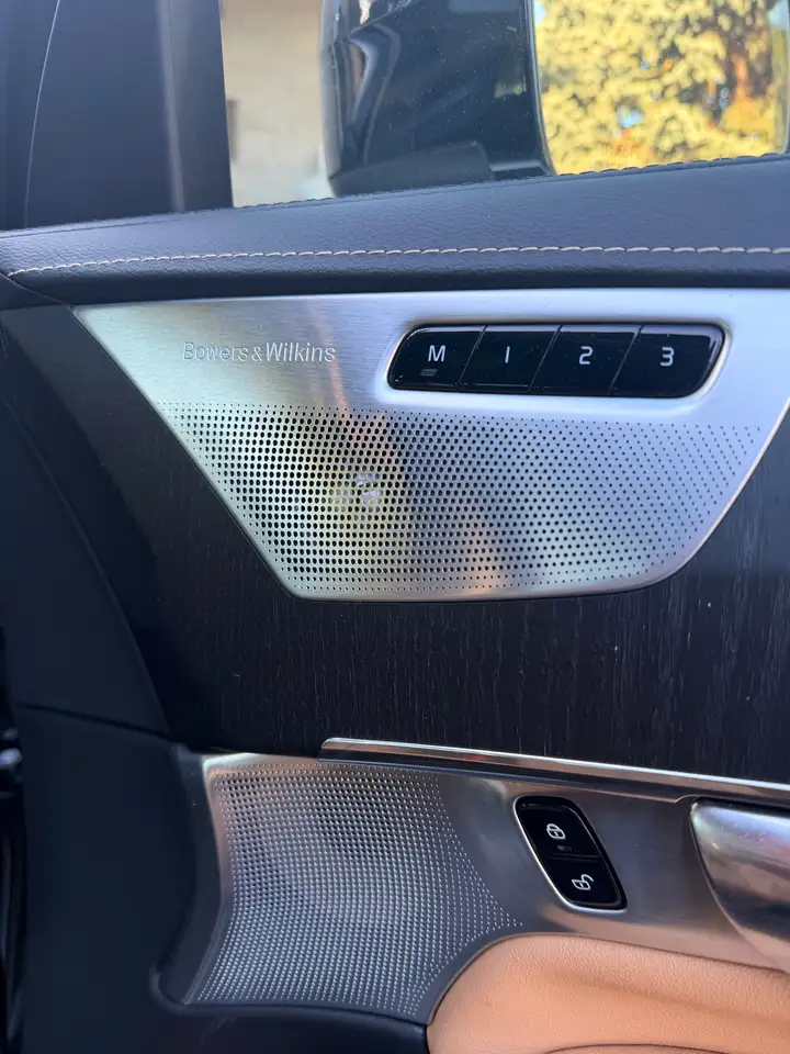Volvo XC90 снимка Volvo XC90