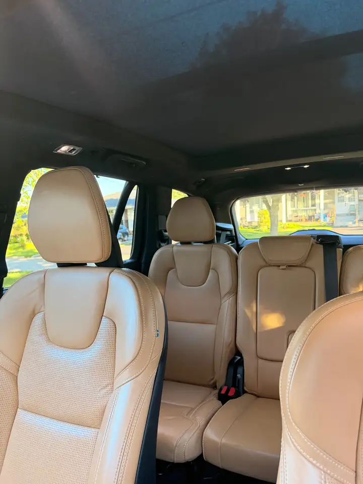 Volvo XC90 снимка Volvo XC90