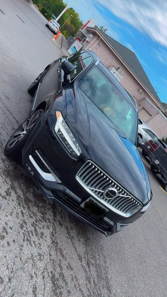 2022 Volvo XC90