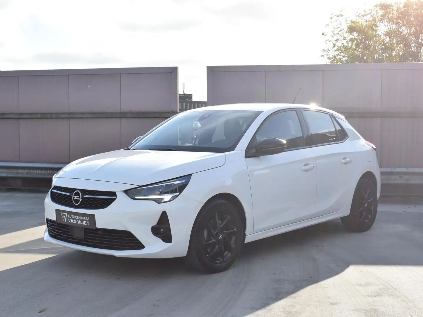 Opel Corsa 1.2 GS Line PARKEERSENSOREN | NAVI & CARPLAY | AIR Wit - 2