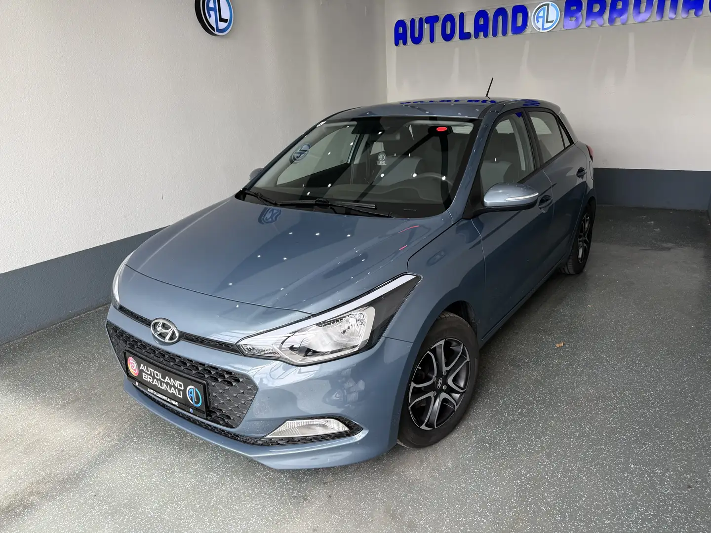 Hyundai i20 i20 blue 1.2 Grau - 2
