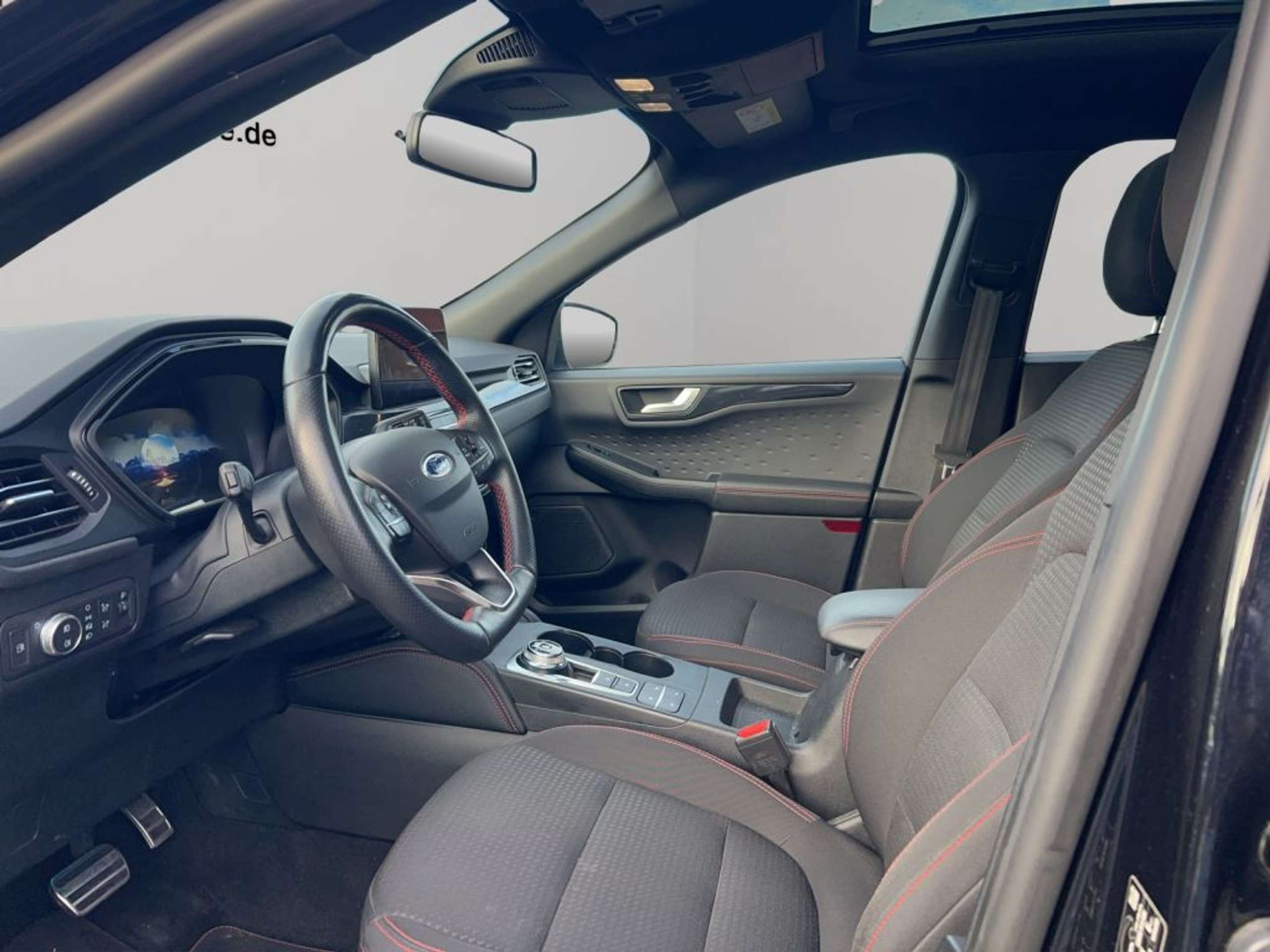 Fahrzeugabbildung Ford Kuga 2.5 Duratec PHEV ST-LINE - mit KI generiert/bearbeitet