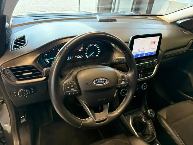 Ford Puma view 15