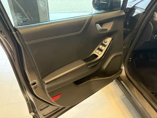 Ford Puma view 11