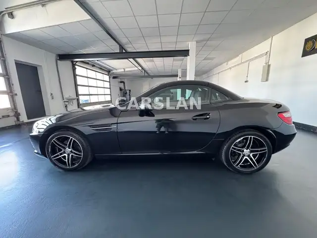 Mercedes-Benz SLK view 8