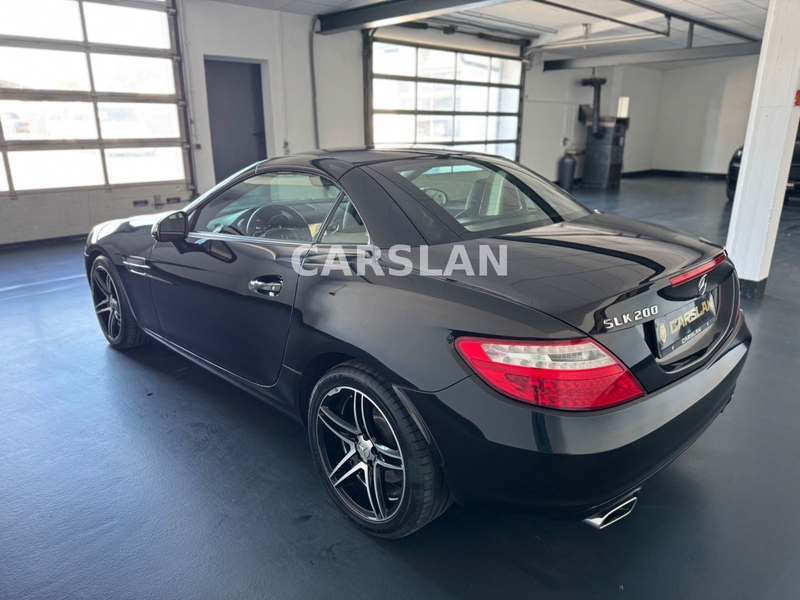 Mercedes-Benz SLK 200 BE "LED+NAVI+AIRSCARF+LEDER+SHZ+SPORT" — photo 9