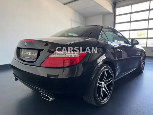 Mercedes-Benz SLK view 14