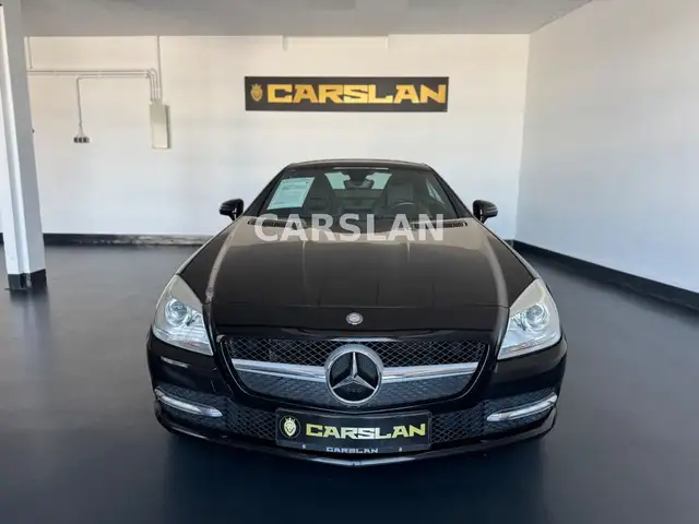 Mercedes-Benz SLK view 2