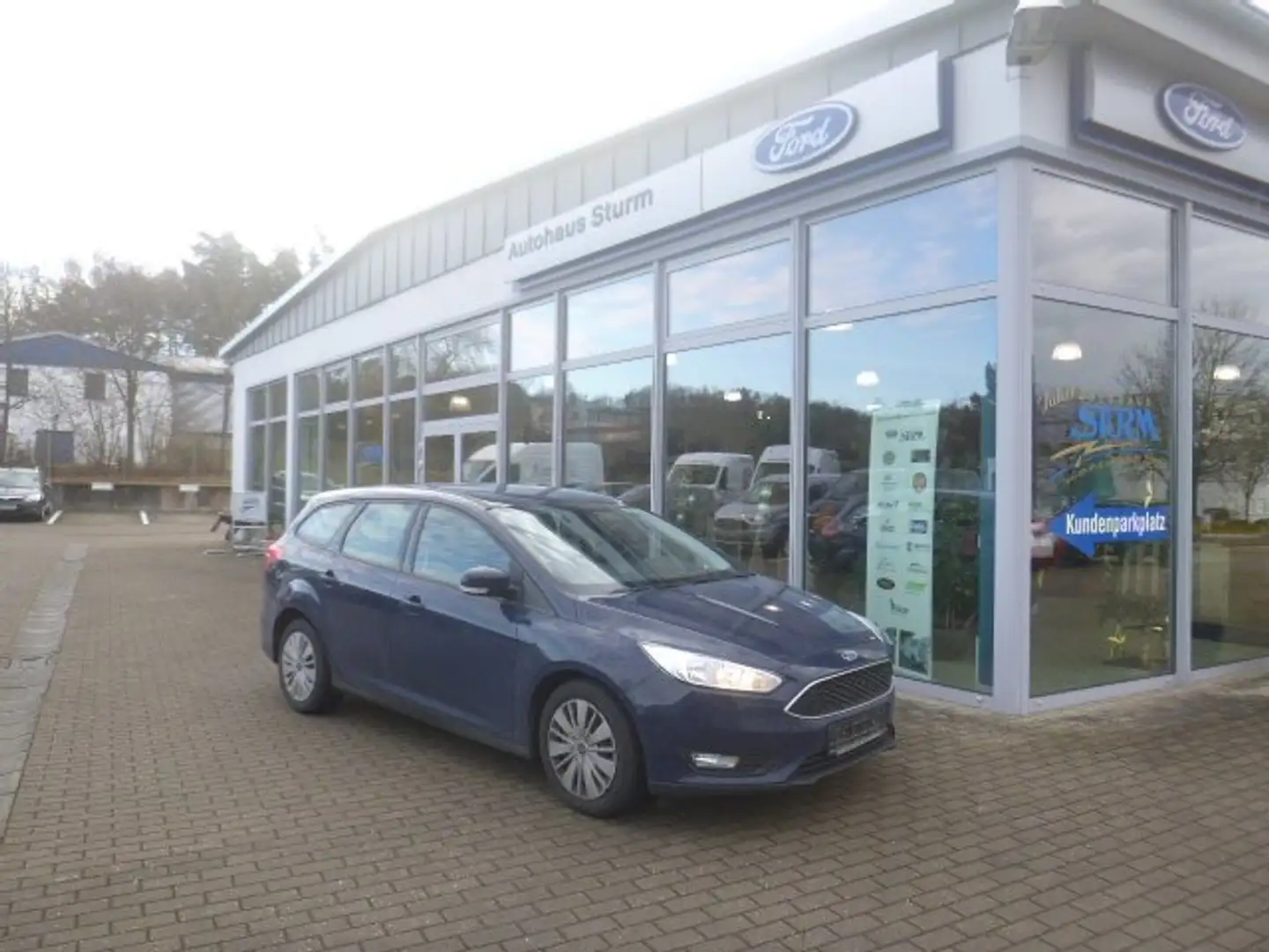 Ford Focus Business / Turnier Bleu - 2