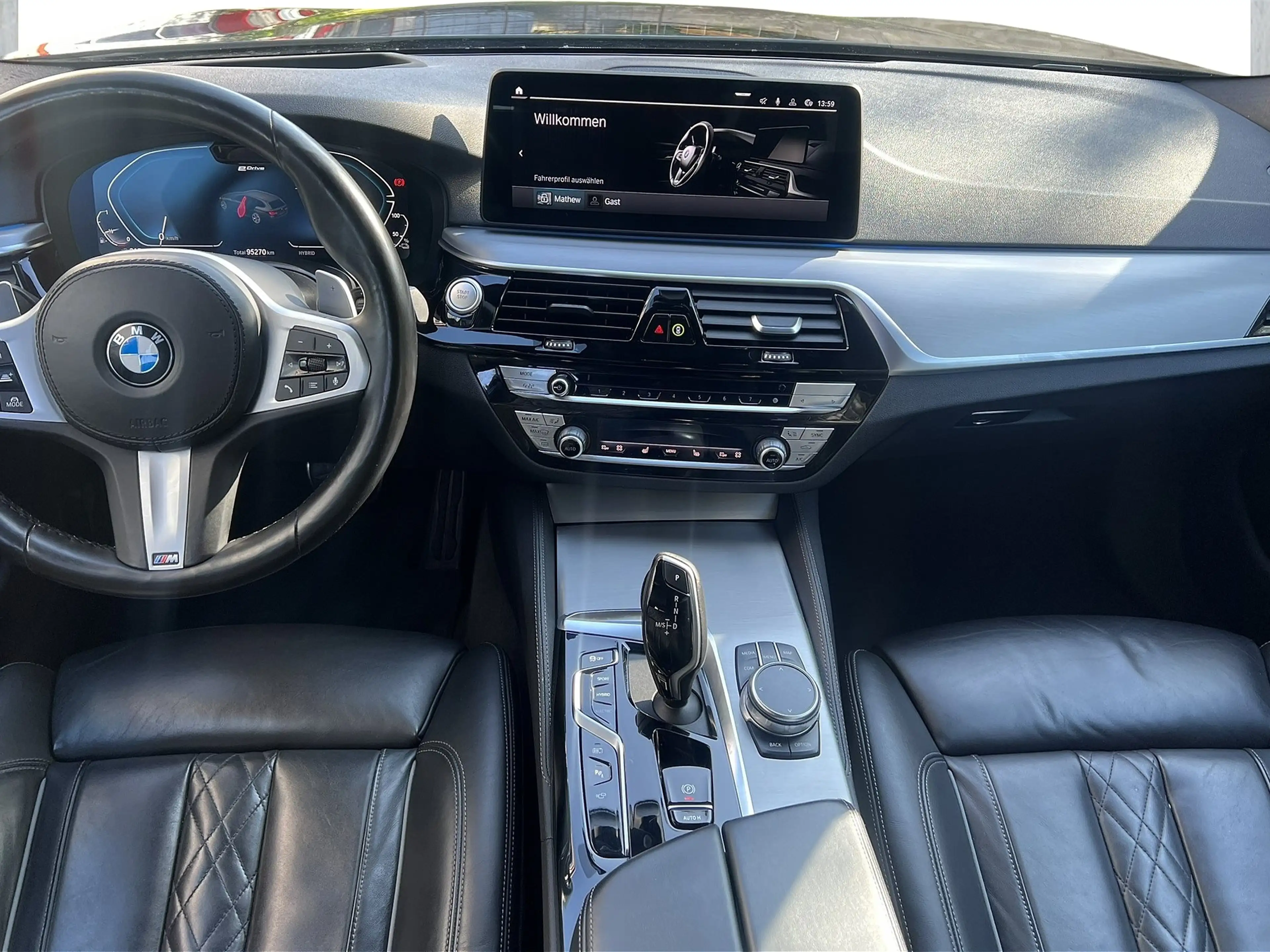 BMW 530 e iPerformance Touring M Sport SOFT-CLOSE AHK HEAD — photo 13