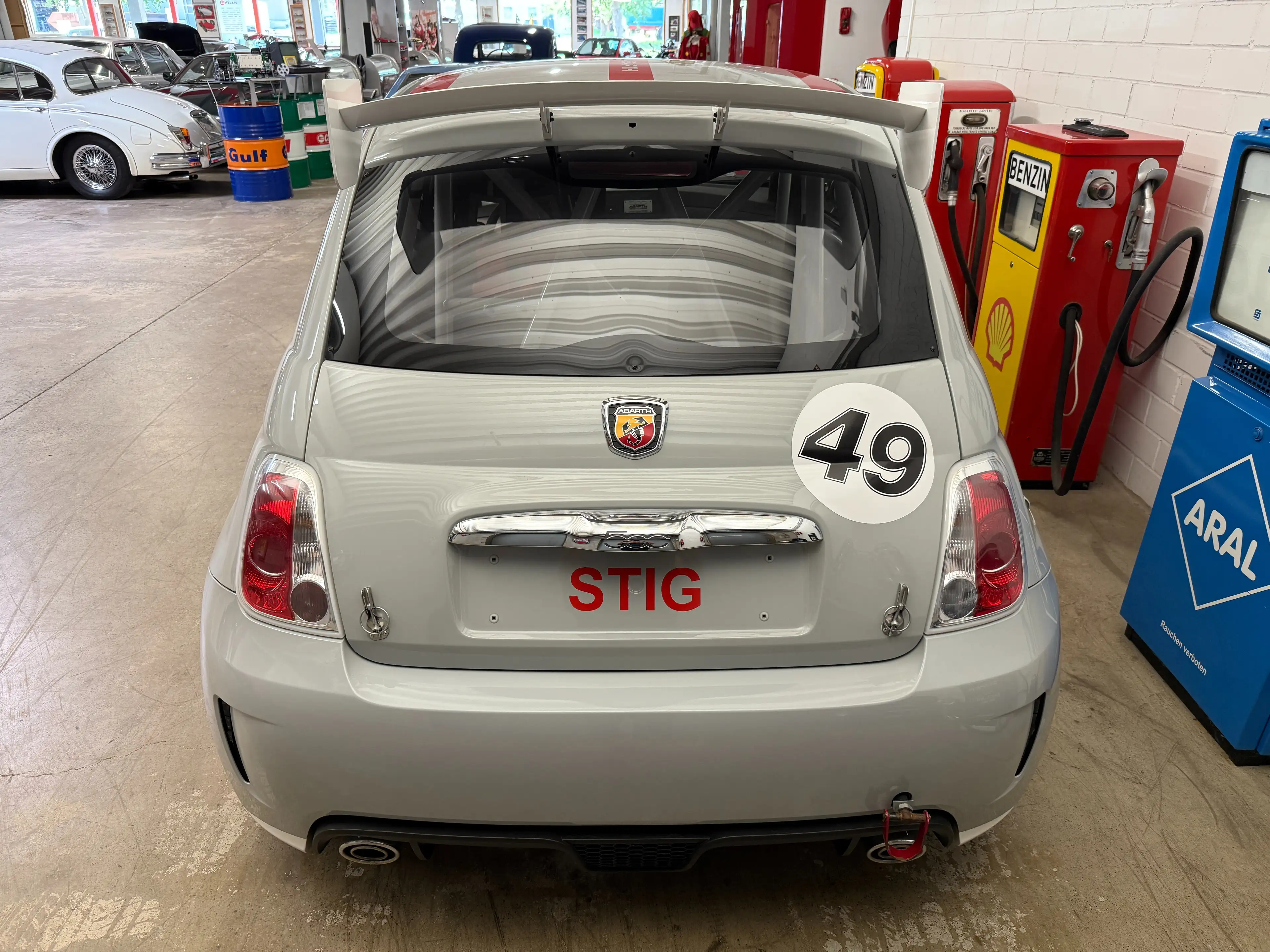Abarth 695 Assetto Corse No. 25/49 — photo 14