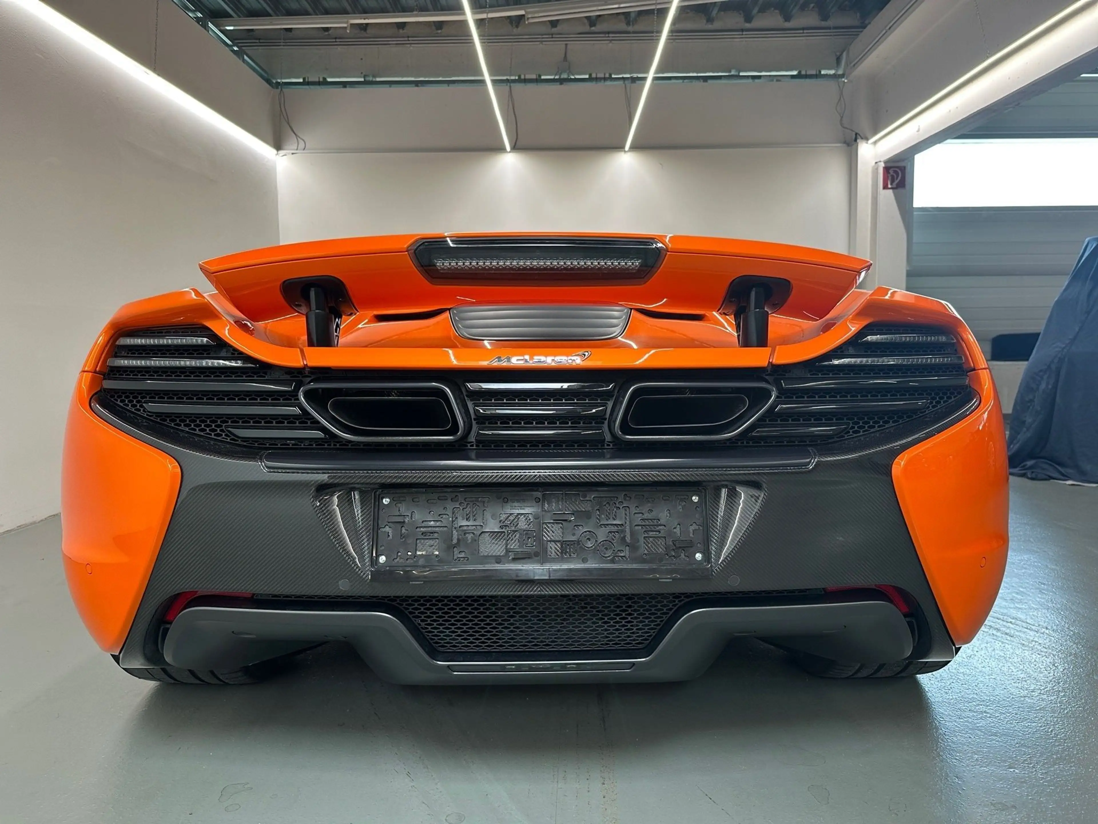 McLaren 650S Spider / Tarocco Orange / CF / Lift / — photo 7