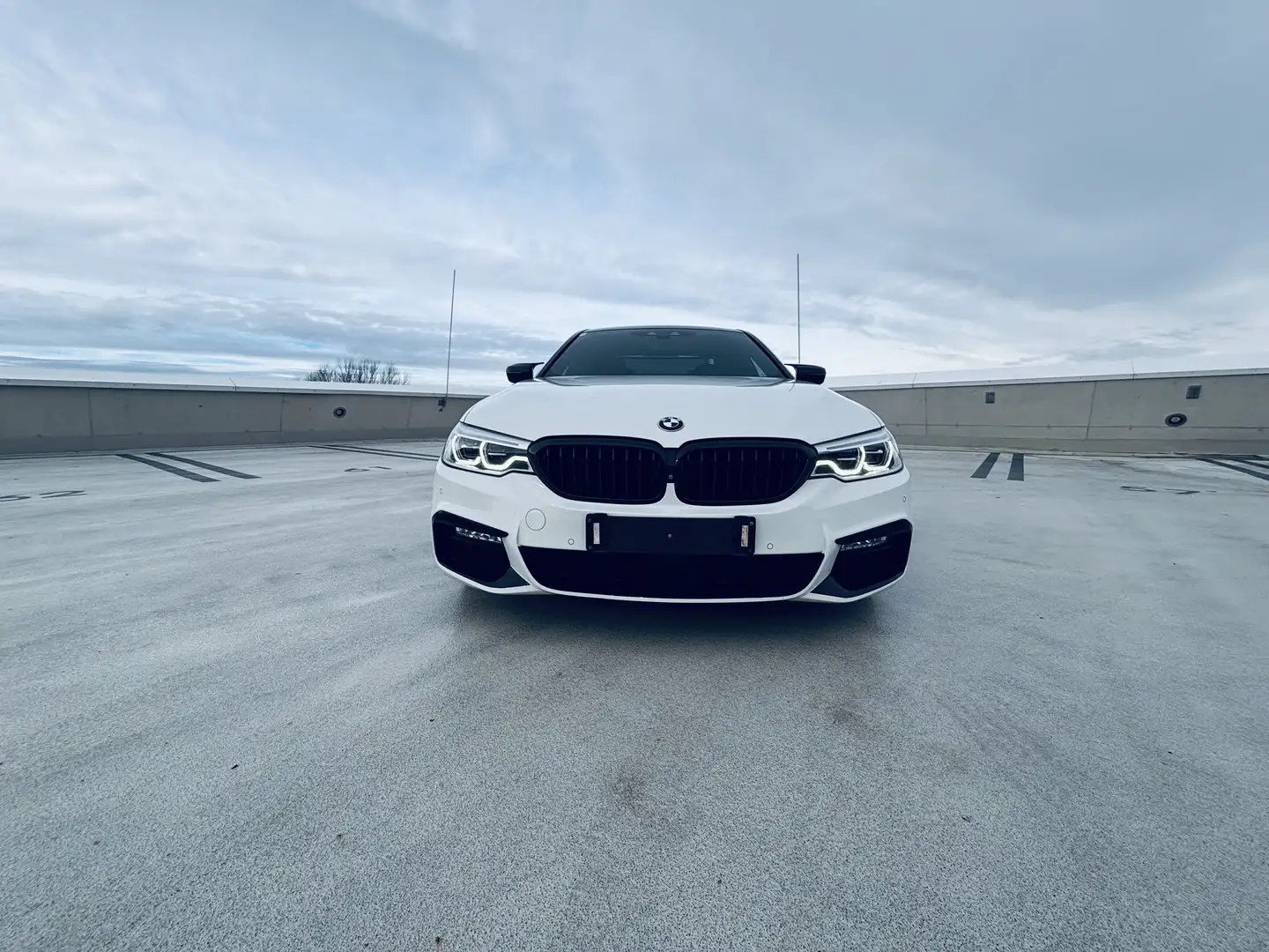 BMW 540 540i Aut. M-Paket - 2