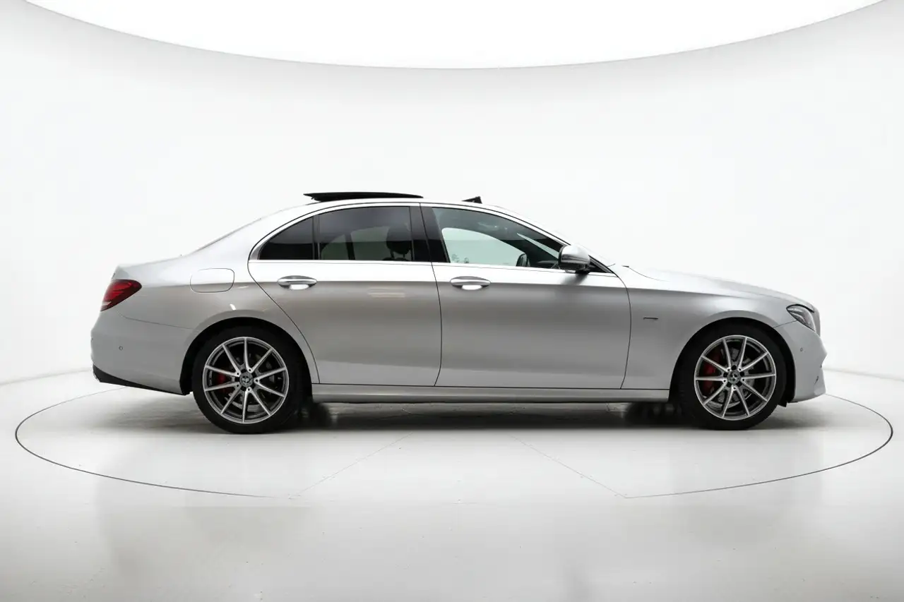 Mercedes-Benz E-Class AMG PANO NIGHT SFEER 360 NAP, миниатюра 4