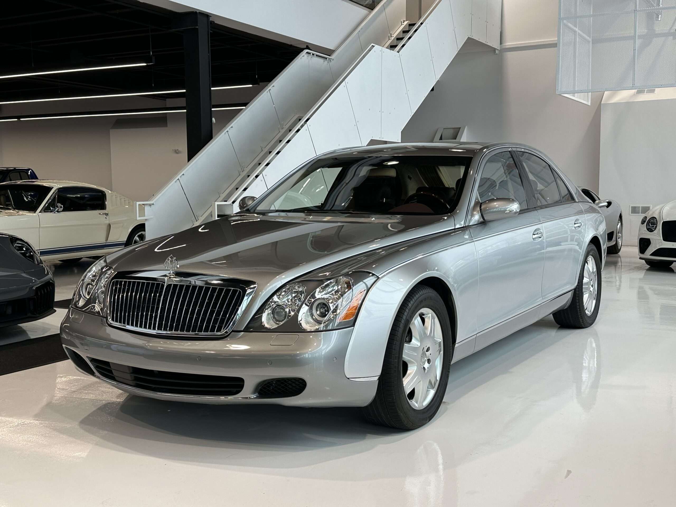 2004 Maybach 57 4dr Sdn SWB alt 3