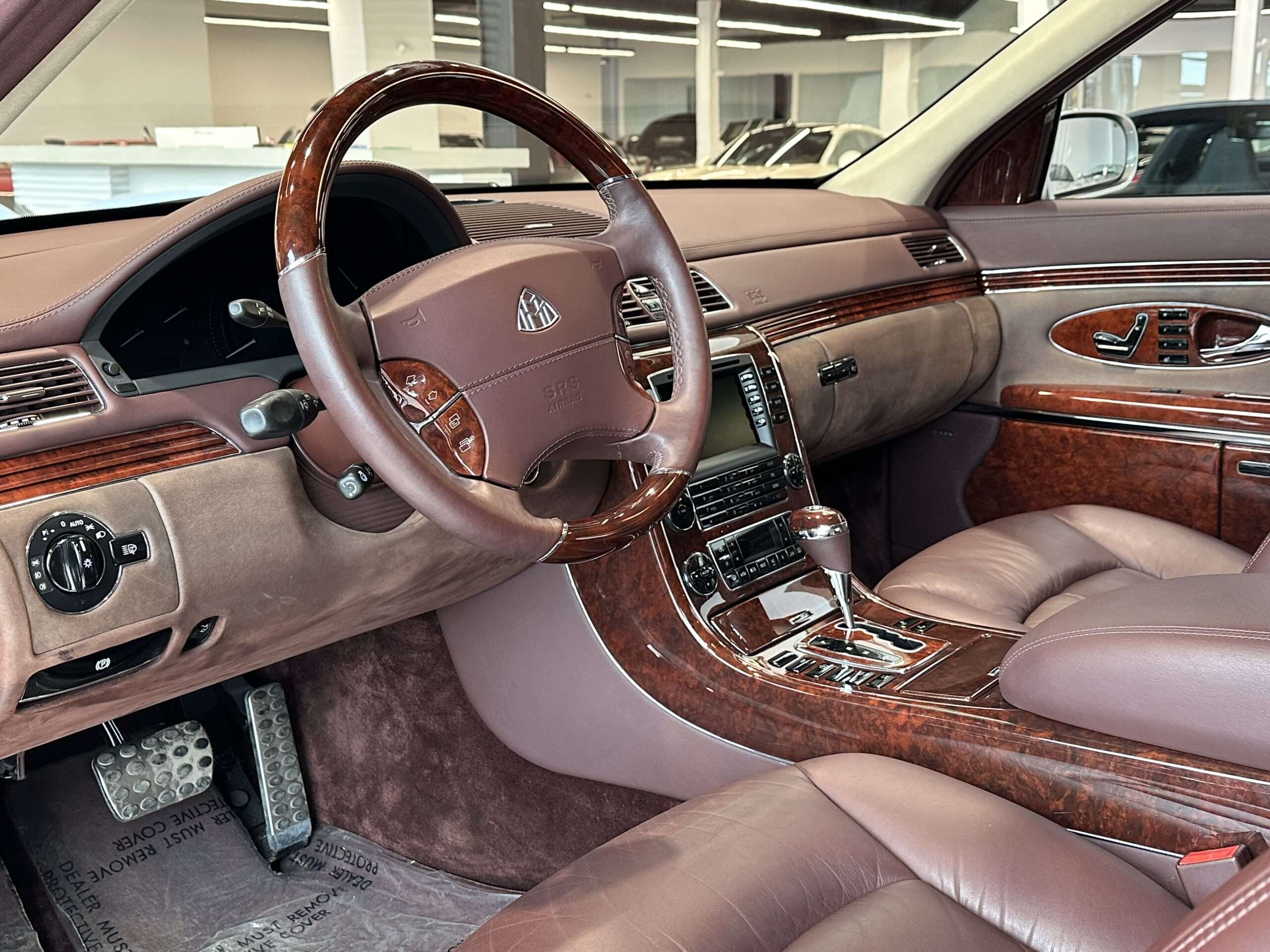 2004 Maybach 57 4dr Sdn SWB thumb 17