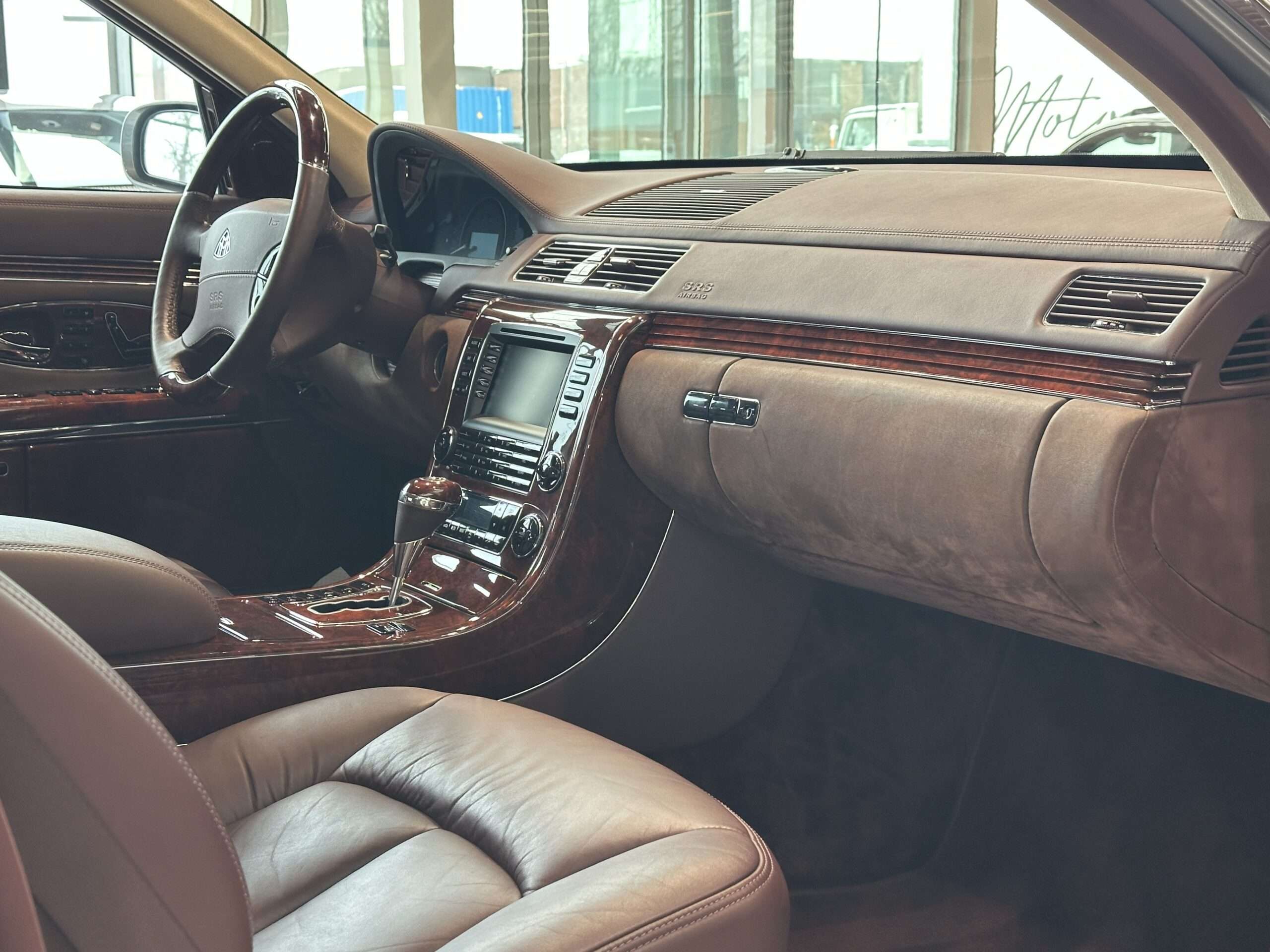 2004 Maybach 57 4dr Sdn SWB thumb 26