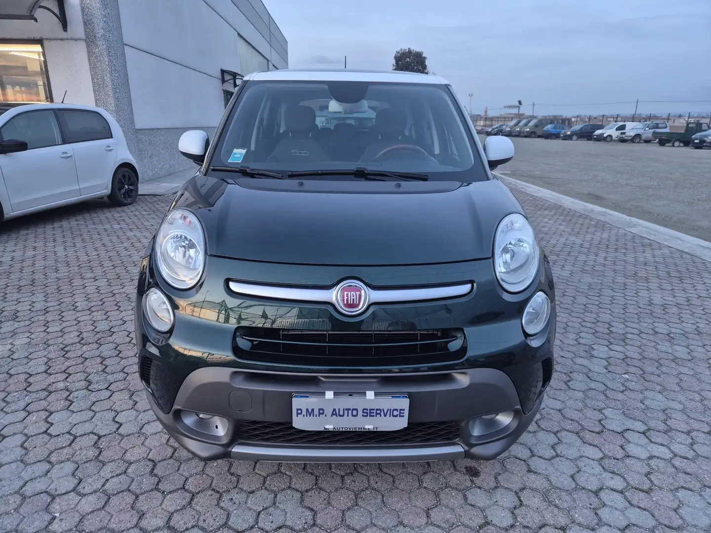 Fiat 500L 500L 2012 1.4 Trekking 95cv Grün - 1