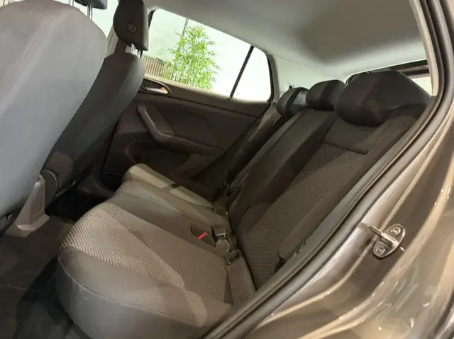 Volkswagen T-Cross view 15