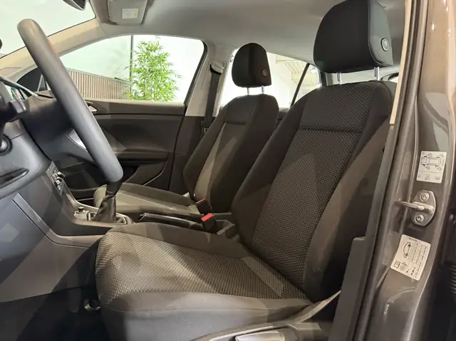 Volkswagen T-Cross view 8