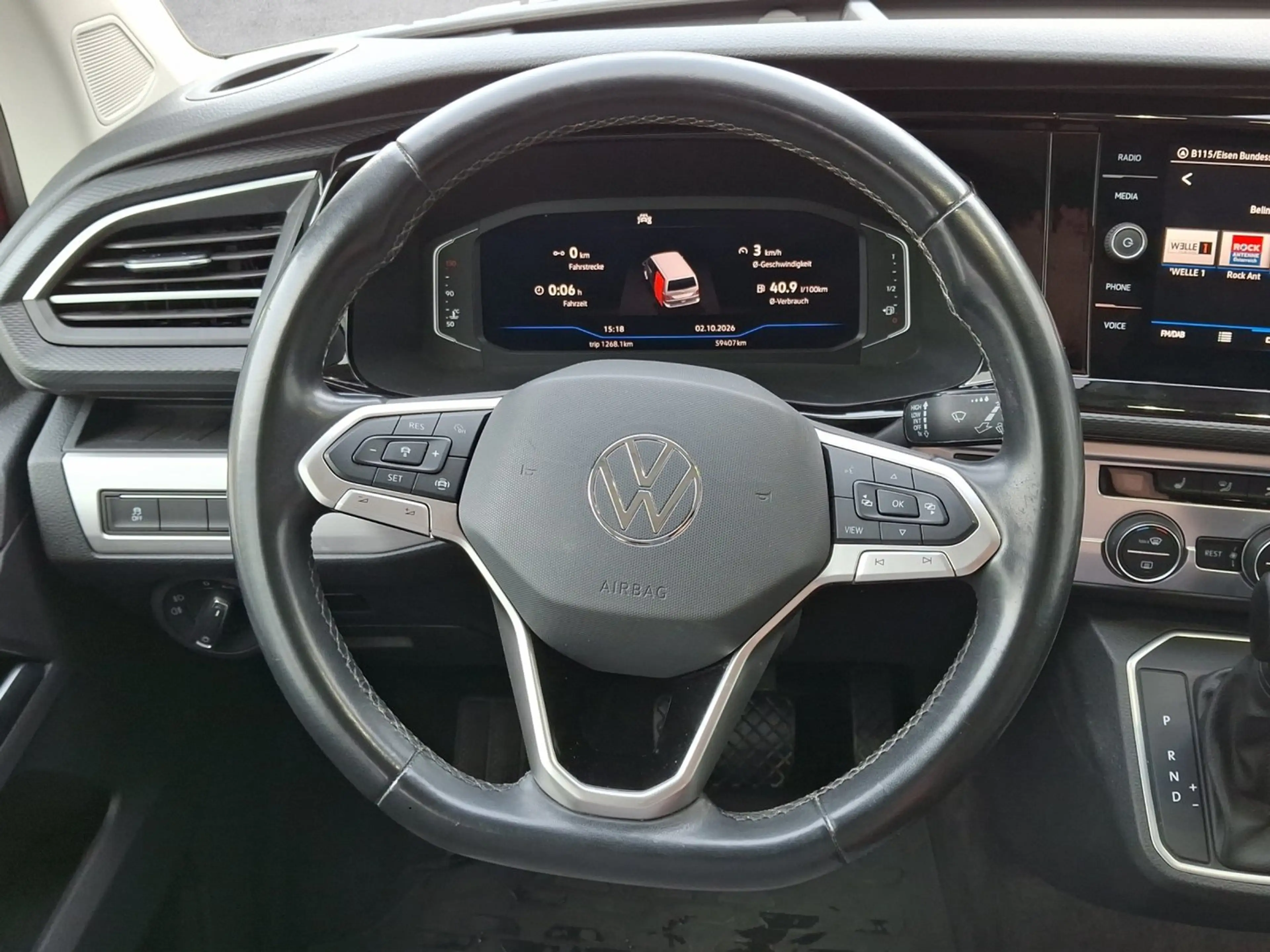 Volkswagen T6.1 Multivan VW T6.1 T6.1 Multivan Comfortline TDI 4MOTION — photo 12